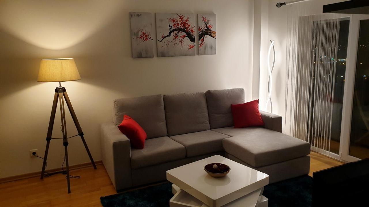 Gorgeous Apartment In Portimão Extérieur photo